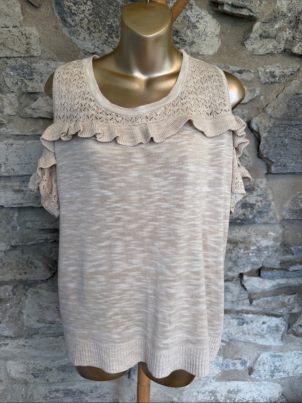 Cold-shoulder ruffle knit top